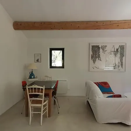 Holiday home Luberon : Maison Pres De Et Gordes